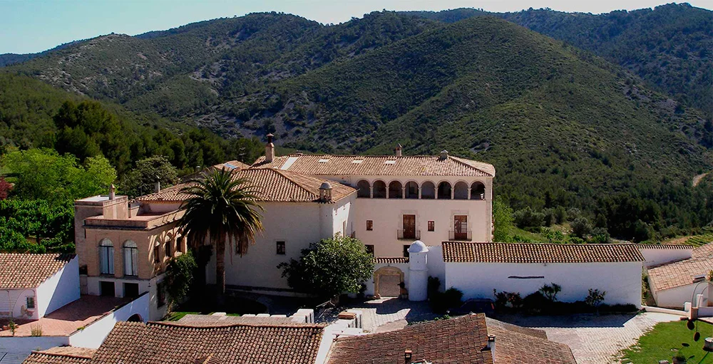 Can Rafols dels Caus modernist vineyard Barcelona venue