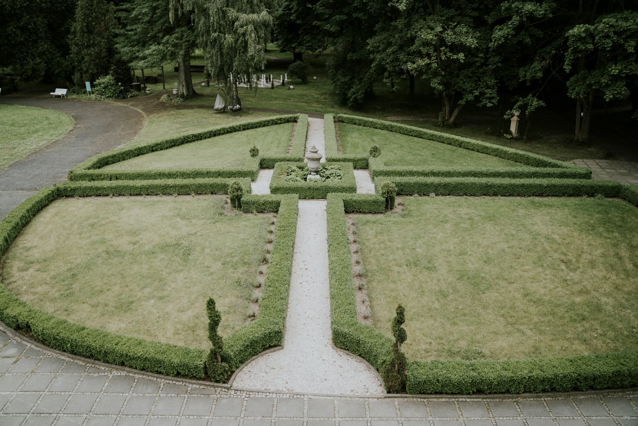 Pałac Rozalin – widok z zewnątrz