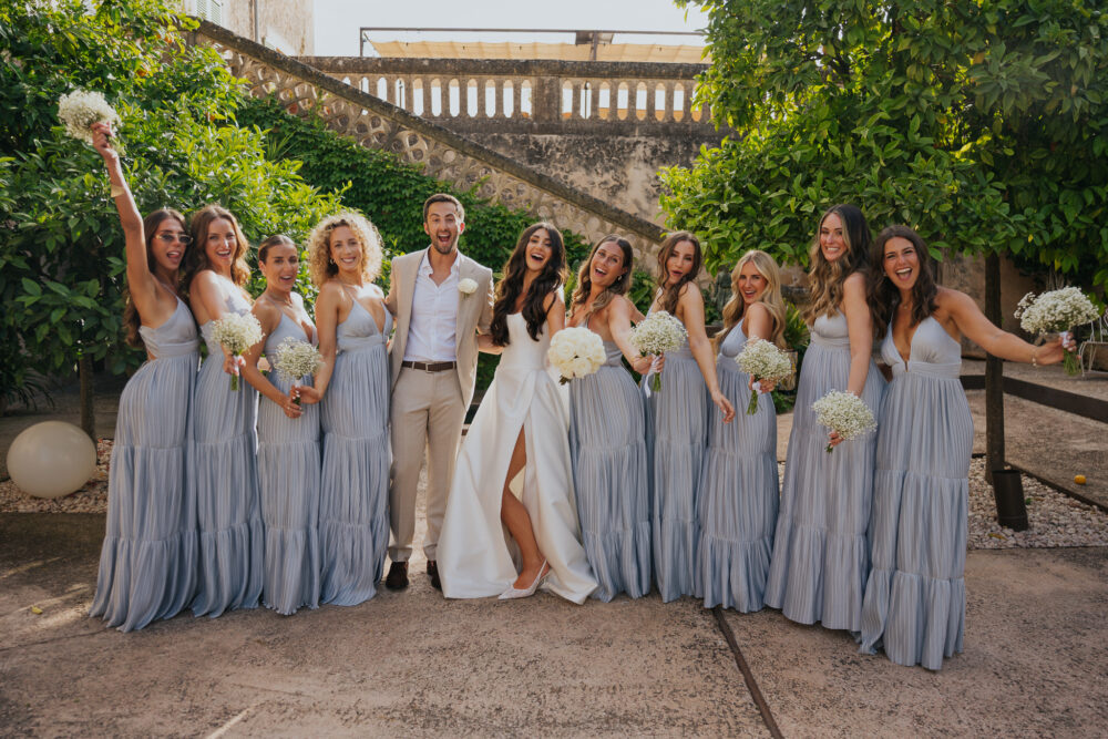 Jewish Wedding at Finca Son Mir, Mallorca 22 Wedding party gathered in the courtyard at Finca Son Mir, Mallorca