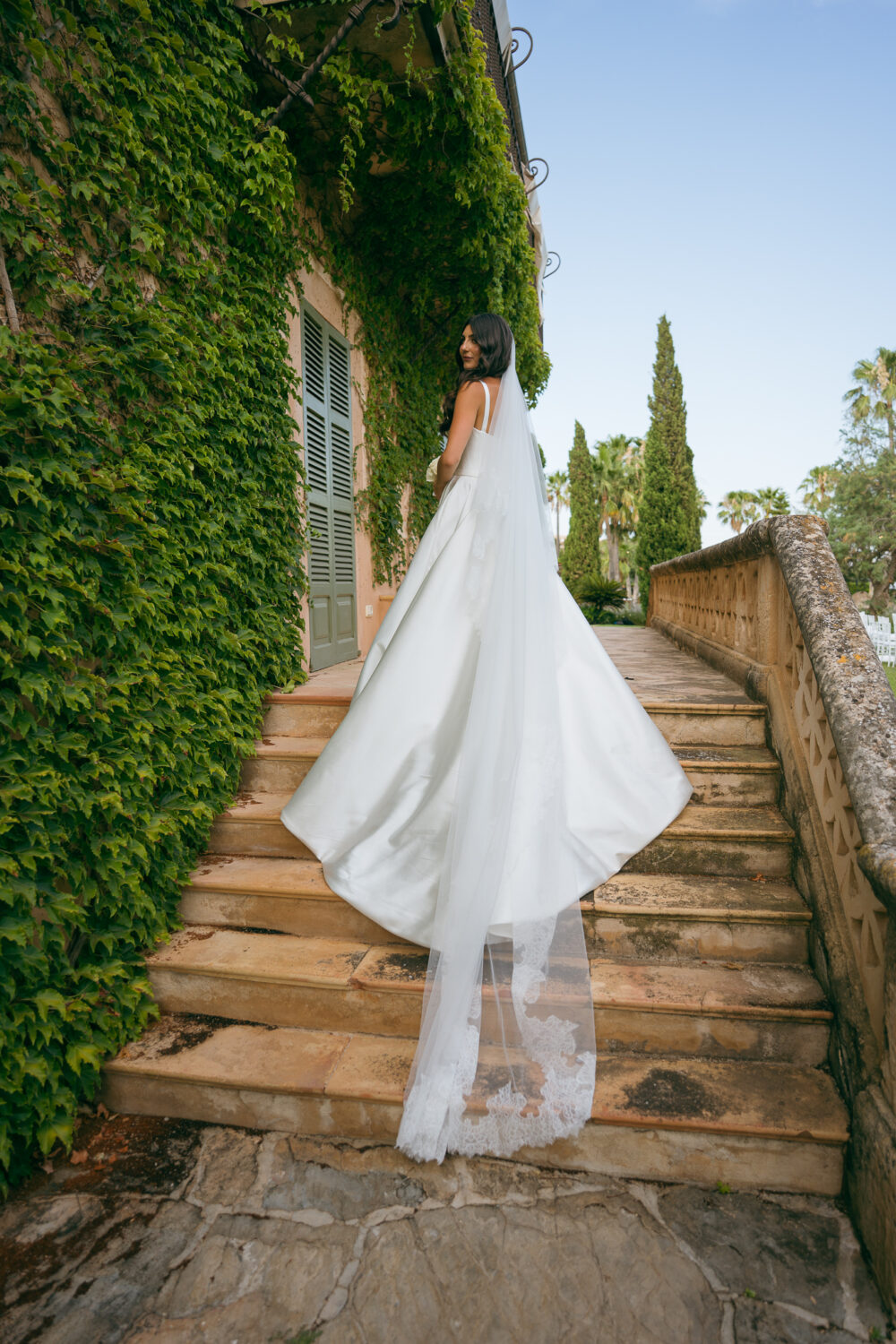Jewish Wedding at Finca Son Mir, Mallorca 25 Guests in kippot celebrating at a Jewish wedding reception in Mallorca