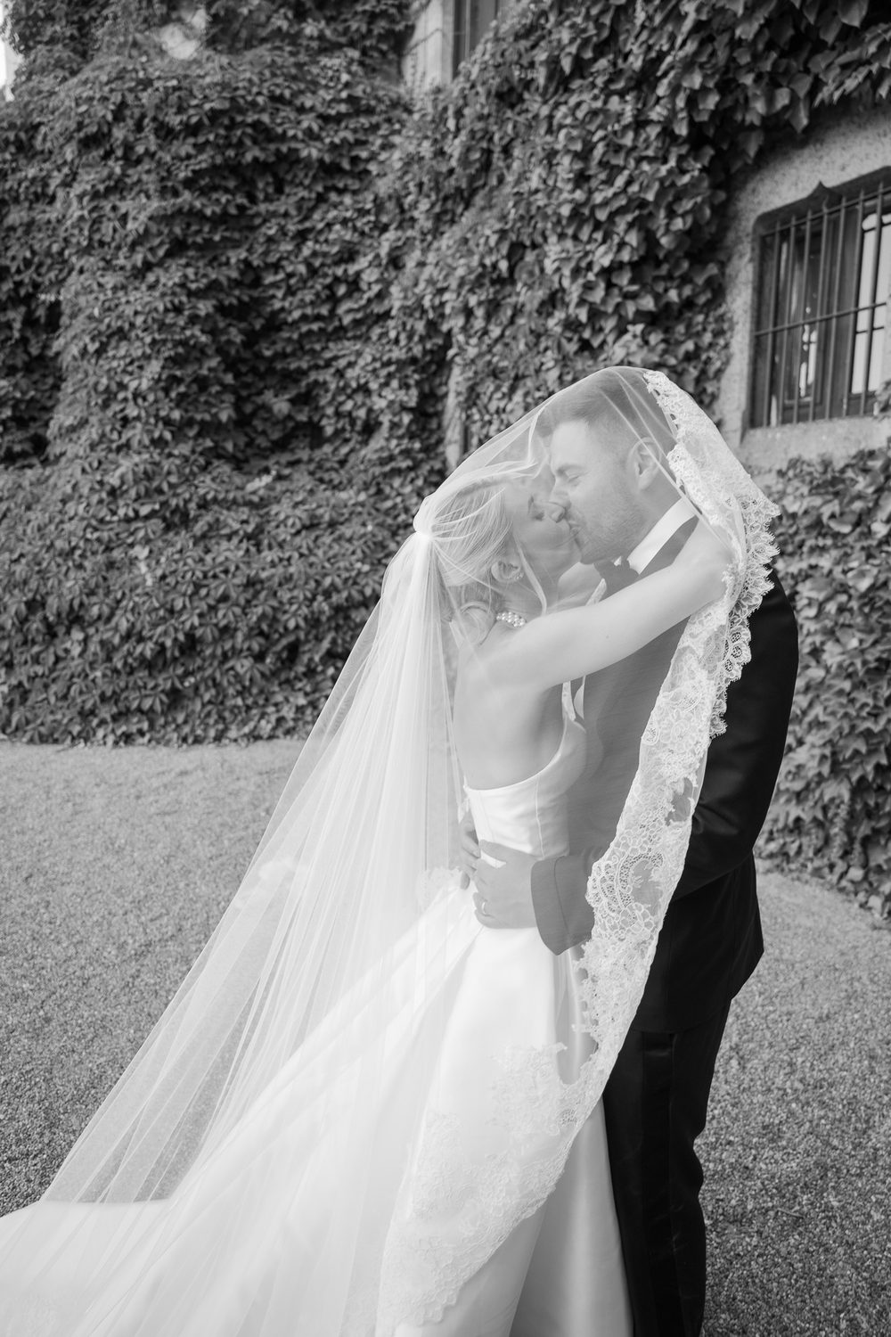 Jewish wedding videographer Spain, Mallorca reception